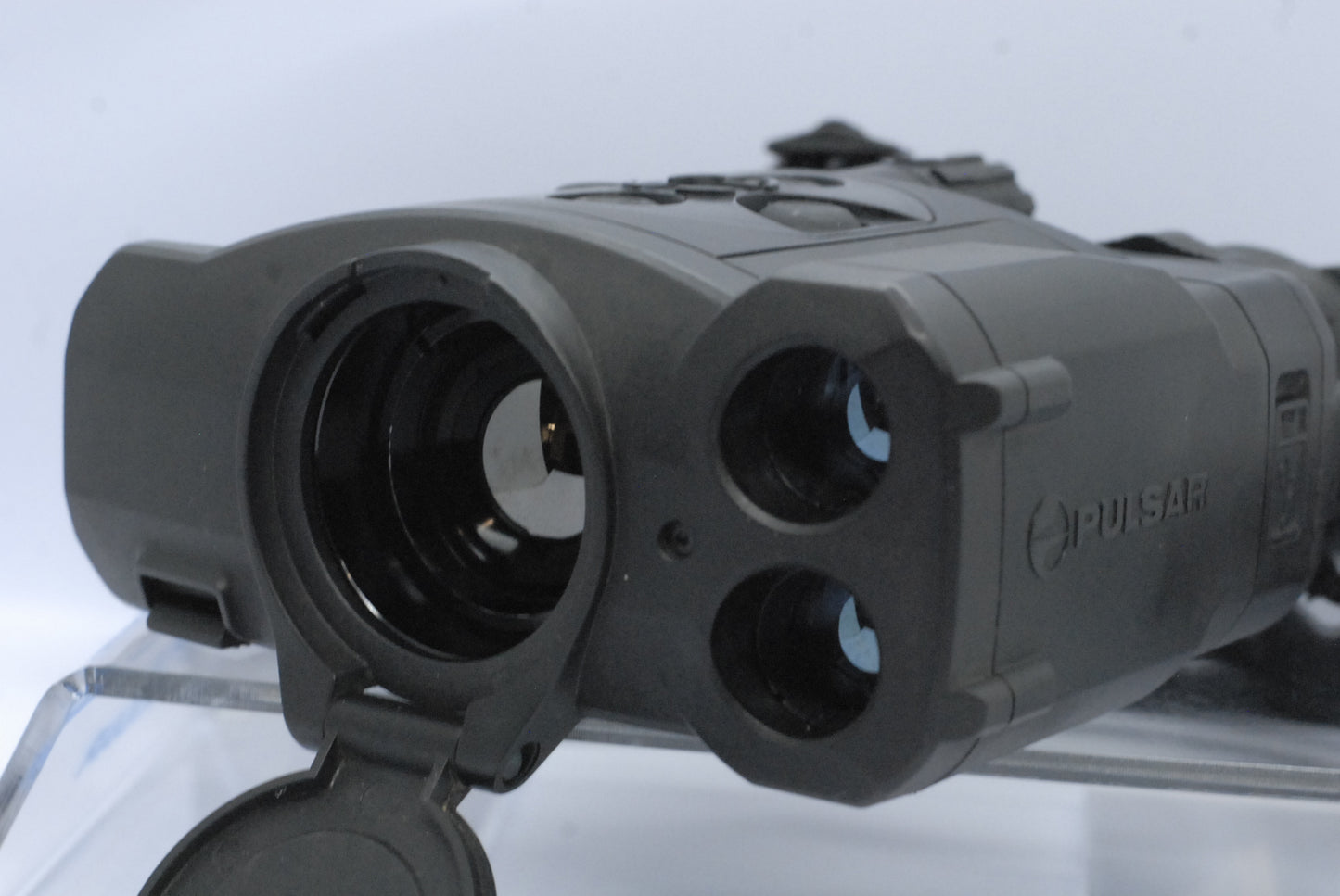 Pulsar Accolade LRF XQ38 binoculars Ex-Demo