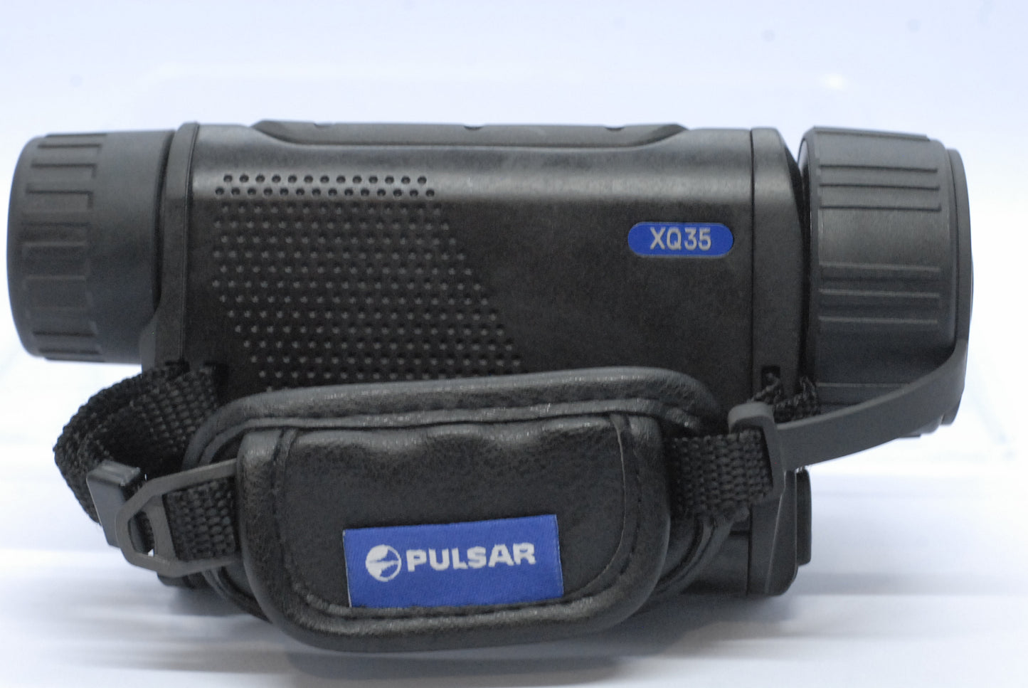 Pulsar Axion 2 LRF XQ35 Ex Demo